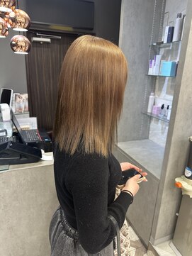 ジルバイジゼル(JILL by GiseL) aハイトーンホワイトミルクティーピンクケアブリーチ福岡天神