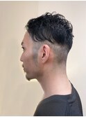 刈り上げ毛流れヘア