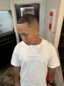 ビーバイエイトジェンツ(Bee by EIGHT GENTS) スペインカール/韓国マッシュ/スパイキーショート/南堀江