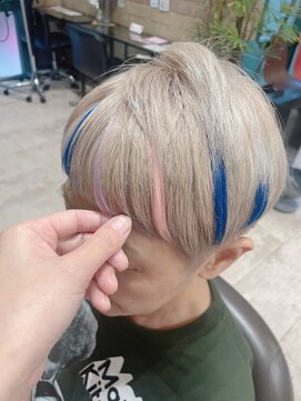 エルテ(ERTE) ブロンドににワンポイント