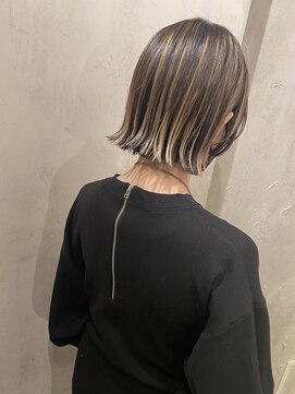 スノッブエンバンプ(snob enVAmp) ワンランク上のオシャレボブ