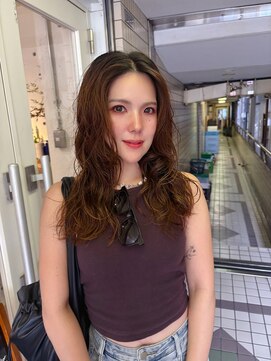 ベター(better) レイヤーカットで大人カジュアルパーマでナチュラルお洒落に