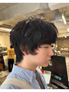 ノラ シブヤ(NORA) シャドウパーマメンズパーママッシュウルフメンズカット