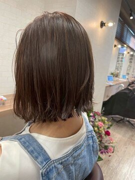 コワファーストナガサキシャンプーボーイ(COIFF1RST NAGASAKI SHAMPOO BOY) 今っぽくて可愛い10代20代ショートボブ／長崎