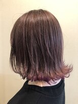 ミー(Mee)&nbsp;インナーカラーで可愛い外ハネボブ☆