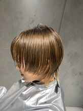 2ブリーチ毛のパーマ前のフラットな状態♪