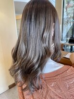 ルシュカイチマルニ(Rasca102)&nbsp;♪Rasca☆透け感たっぷりグレージュ