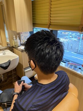 ヘアーモードキクチ 日本橋三越前店 攻めすぎないソフ風ショート
