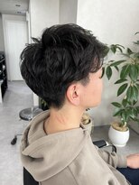 クム 横浜(qumu)&nbsp;ニュアンスパーマ×メンズ刈り上げ　qumu横浜　saki