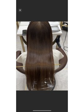 ロンドルピナス 小倉(Lond Lupinus) ブルーブラック/ワイドバング/美髪のススメ/外ハネボブ/北九州/