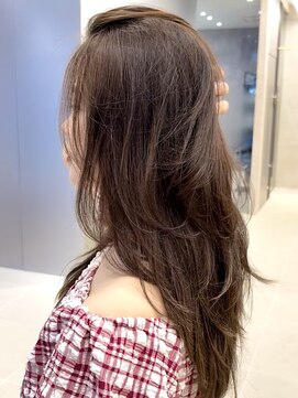 パルス ヨコハマ(PULSE yokohama) 横浜ミディアムウルフレイヤーロングハッシュカットくびれヘア