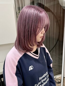 ビーハイブ 仙台駅前店(Behive) ラベンダーピンク/ブリーチ/ミディアムセミロング/10代20代