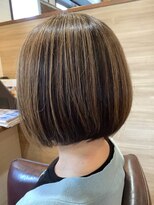 ヘアーメイク トレコローリ(hair make trecolori)&nbsp;【trecolori 津田沼】白髪ぼかし　ミニボブ