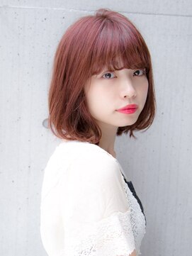 リリアン 青山(relian) ピーチピンクのガーリーボブ☆relian青山