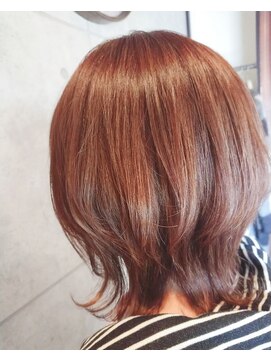 アット ヘアー(at hair) 外はねウルフ