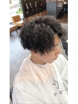 トッカ(tocca)&nbsp;色気センターパート×ハイスパイラルパーマ/掛川