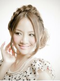 編み込みヘアアレンジ
