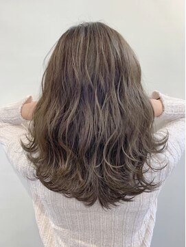 シャンティー(shanti) モノトーングレージュ