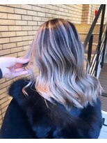 ラフ(LAFF)&nbsp;#黒髪#ボブルフ#ネビージュ#小顔#ワンレン