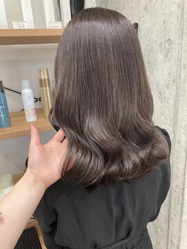 グレージュカラー　