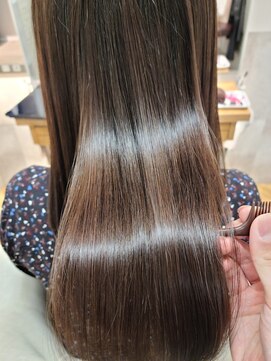 トゥーリ 藤崎店(tuuli) 美髪ストレート