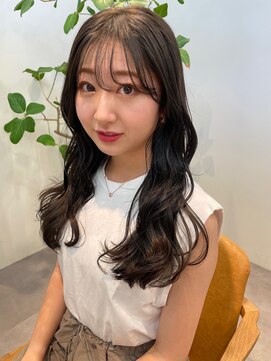 ロカ(roka) オリーブグレージュ×ロングカット