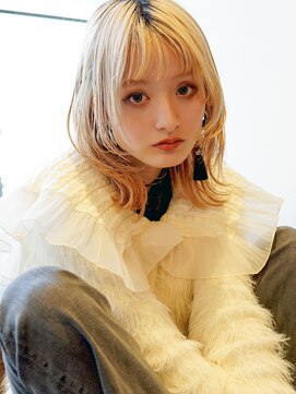 ドーチェ 瓢箪山(DOCHE) レイヤーくびれカット×ブロンドベージュ