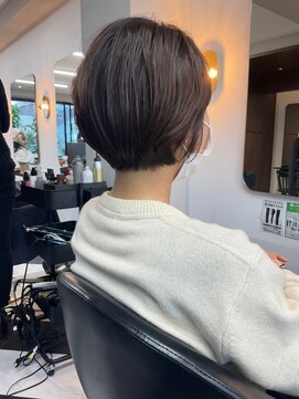 アフロディーテギンザ 神保町(APHRODITE GINZA) カール/セミディ/シアーカラー/姫カット［御茶ノ水/神保町］