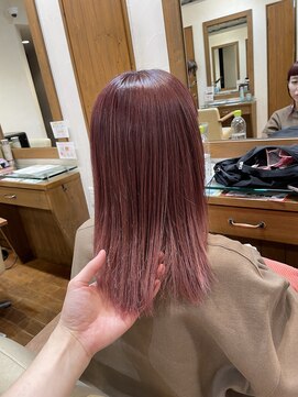 エクリ 麻布十番(equri) カシスカラー【ブリーチ1回】