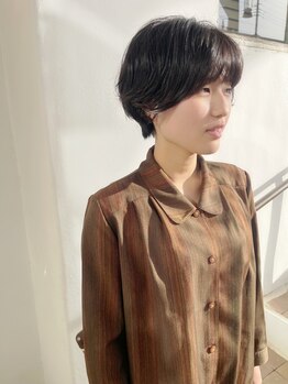 レゴリスヘアークリエイティブブランド(Regolith hair creative brand)の写真/イマドキ感UP♪お客様にフィットしたスタイルを提案◎繊細なカット技術で、どこからみてもシルエット美人◎