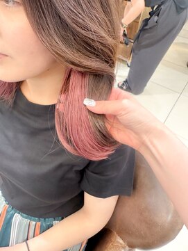 ネオリーブアイム 横浜西口店(Neolive aim) ピンクベージュ 見せるインナーカラー【横浜】k