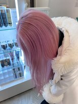 シー(SHE) ホワイトピンク☆