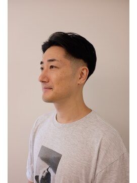 パストアンドニュー(past and new) スキンフェード ツーブロック