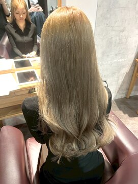 アフィナー(Afinar) 【横浜/横浜駅】透明感ベージュ×ロング巻き髪