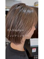 パースィート 目黒(pursuit)&nbsp;クラゲヘアー　小顔　暗めカラー　デザインカラー　ノンジアミン