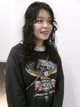 タート(Taat.) curly long