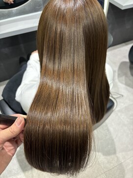 ウルスバイバレット 銀座(Urus by VALETTE) 透け感艶ベージュブラウン