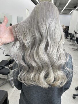 エゴル ナゴヤサカエ(ENGOL NAGOYA SAKAE) 坂野貴哉/シルバーアッシュ/ハイトーンカラー