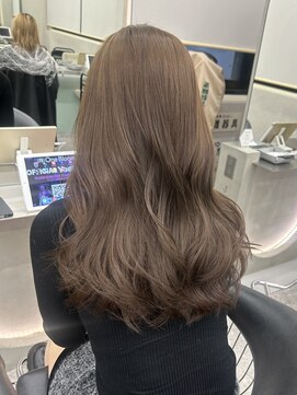 ロンド マーレ 天神大名店(Lond mare) オリーブグレー/暗髪/レイヤーカット/ミディアムレイヤー