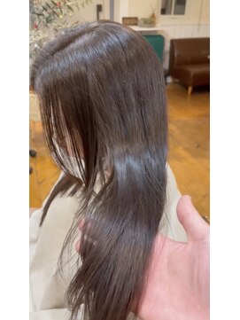 テラス(Terasu) 函館/グレージュ/透明感/つや髪/大人可愛い/ヘッドスパ