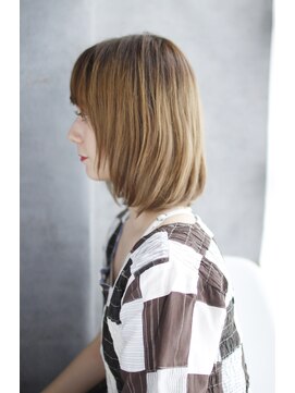 シュシュット(chouchoute) 小顔グラデーションカラーバターブランジュ美髪ダブルバング/110