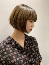 ニーナ(NINA) シンプルボブ