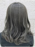 アッシュ系カラー(明るさレベル11)
