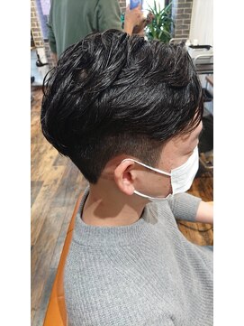 パルファン フォー メン(PARFUM for MEN) 20代 2ブロ ビジネススタイル 池袋美容室 メンズカット