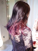 ロリム(RorriM)&nbsp;セミロングスタイル  インナーカラー　ピンクパール