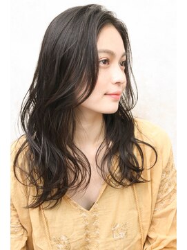 シトロン ブラン(CITRON blanc) 顔回りレイヤーとローレイヤーでこなれ感ウェーブ