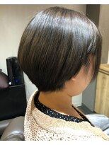 カミケンガレリア(kamiken. galleria)&nbsp;小顔かわいい美髪マッシュショートボブ【カミケンガレリア】