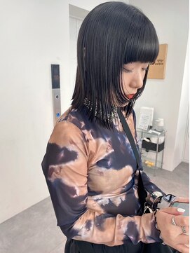 ギグスダブル 栄久屋大通店(gigs double) 顔周り/ウルフカット/ぱつっとカット