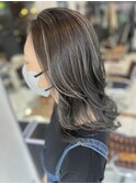 グレージュメッシュ