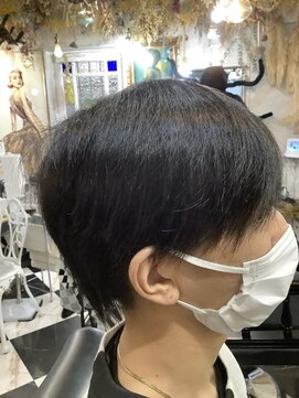 メルモアロマヘアー(melmo aroma hair) ツーブロアシメショートレイヤー